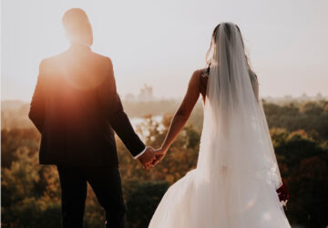 Wedding Dreams Associated with Death: 12 Signs